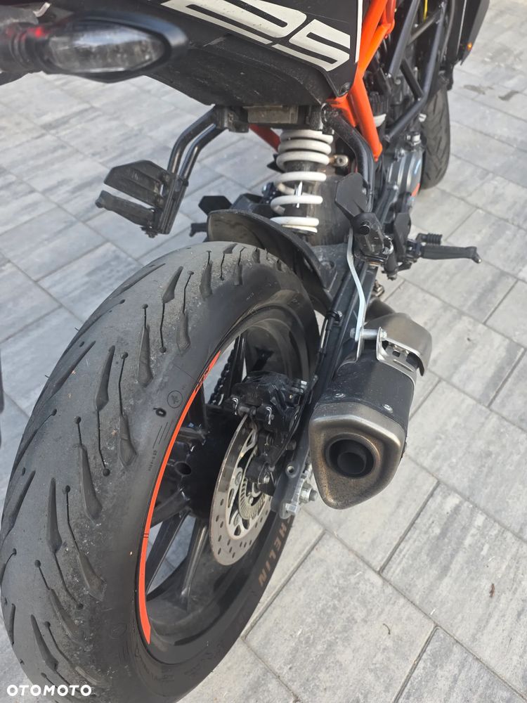 KTM Duke 125 - 2