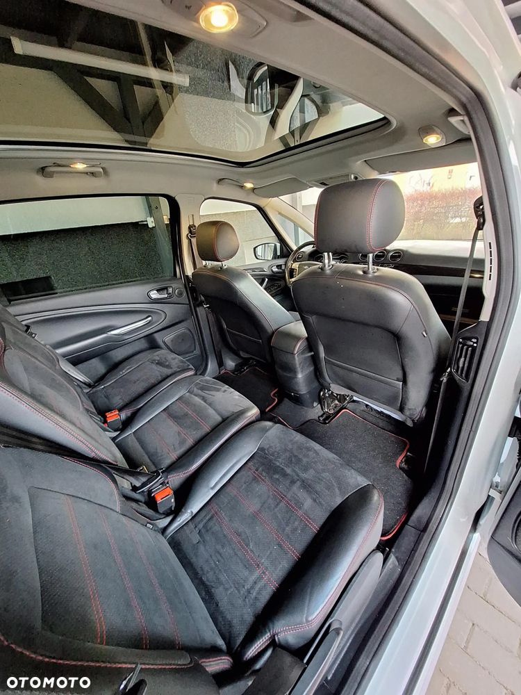 Ford S-Max 2.0 TDCi DPF Titanium - 39