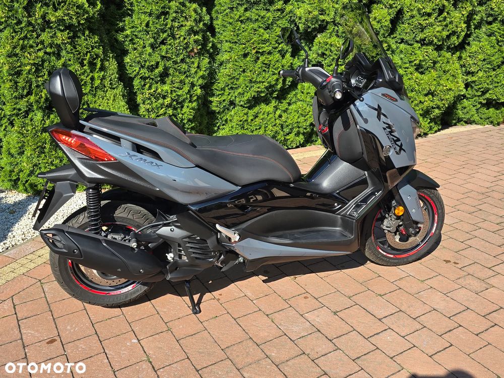 Yamaha X-max - 8