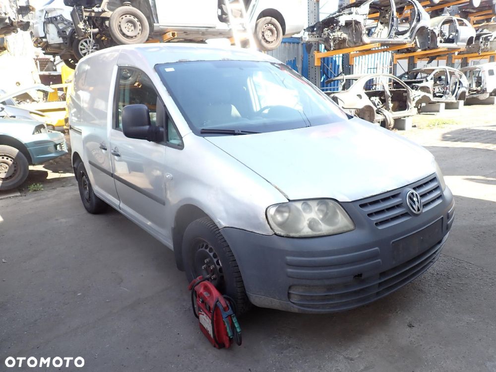 CZĘŚCI - Vw Caddy III 2K 1,9 TDI 105KM BJB 5B GQR lakier LA7W 2005r. INDEX - 10007 - 1