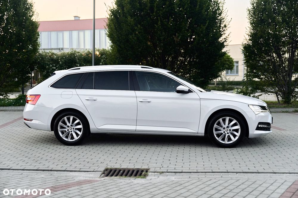 Skoda Superb 1.5 TSI Ambition DSG - 15