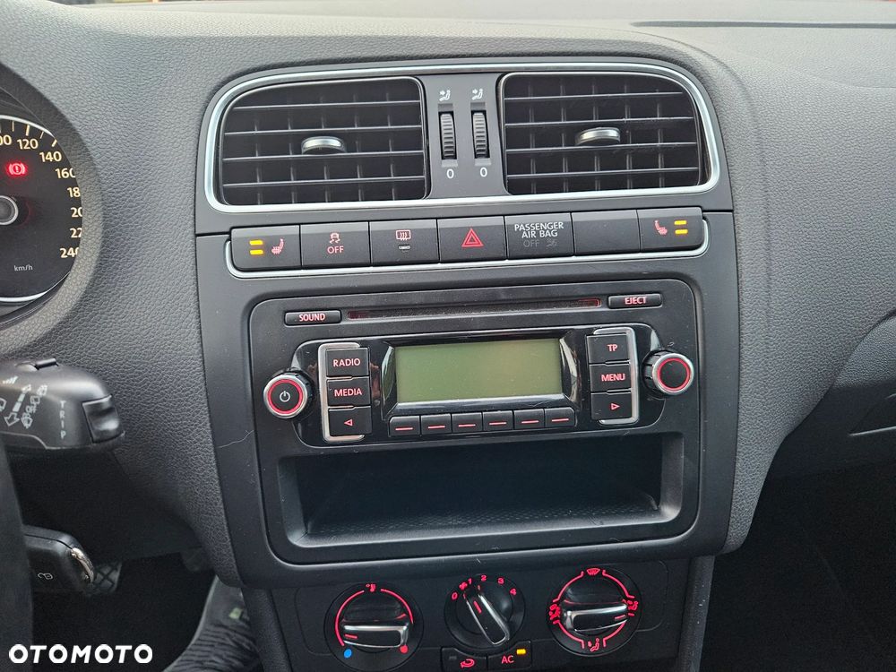 Volkswagen Polo 1.2 TSI Team - 17