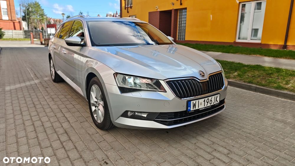 Skoda Superb 2.0 TDI SCR Ambition - 1