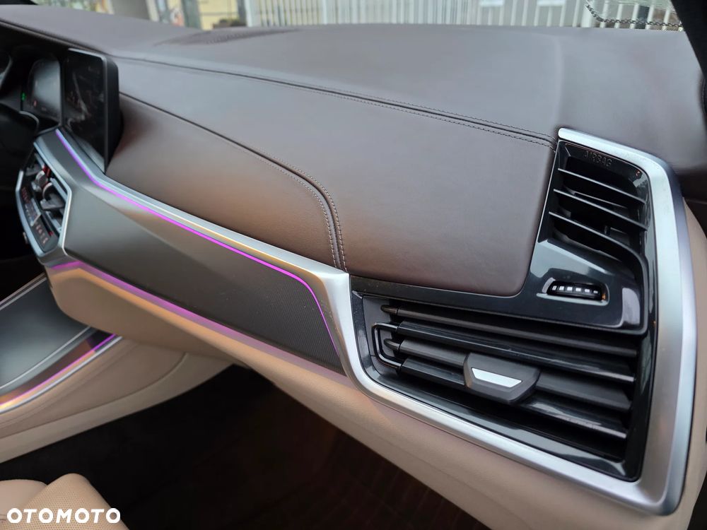 BMW X5 xDrive30d sport - 39