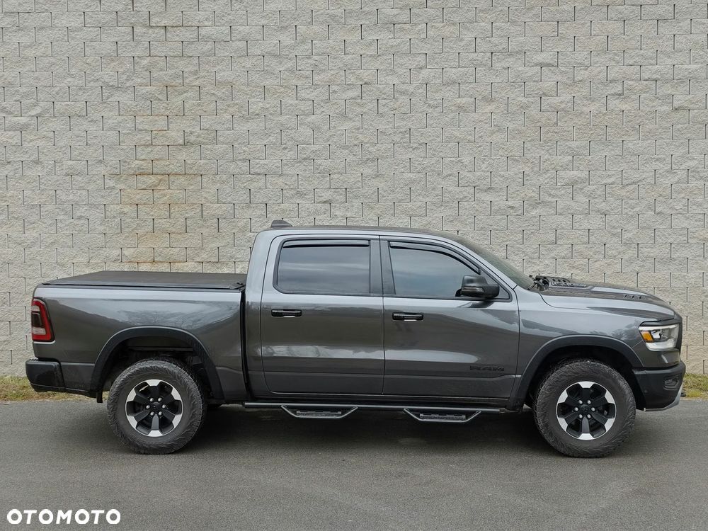Dodge RAM 5.7 4x4 - 9