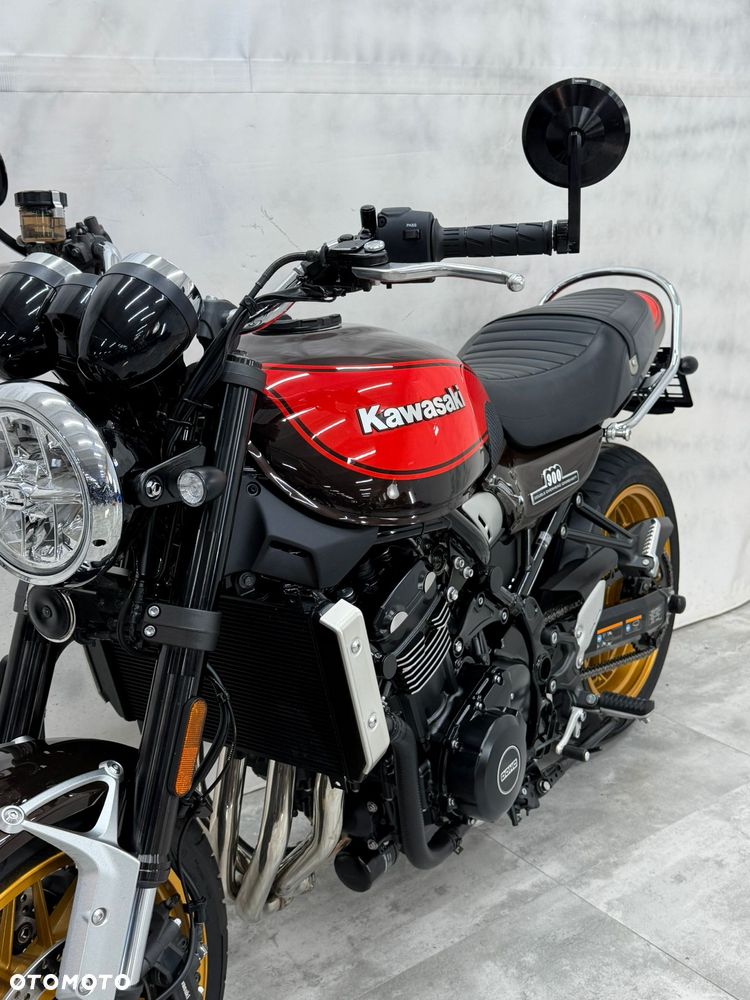 Kawasaki Z 900 RS - 6