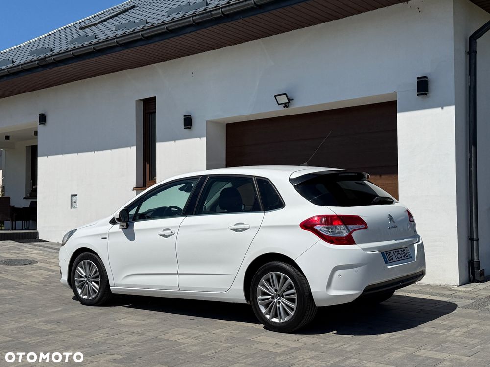 Citroën C4 VTi 120 Exclusive - 10