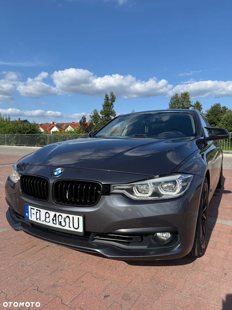 BMW Seria 3 318i Advantage - 11