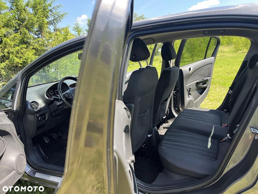 Opel Corsa - 8