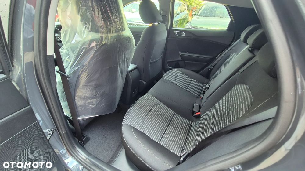 Kia XCeed 1.6 T-GDI M DCT - 17