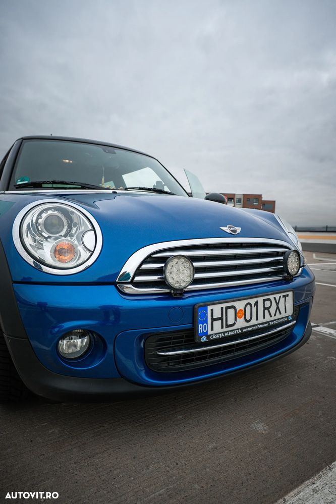Mini Cooper Standard - 24
