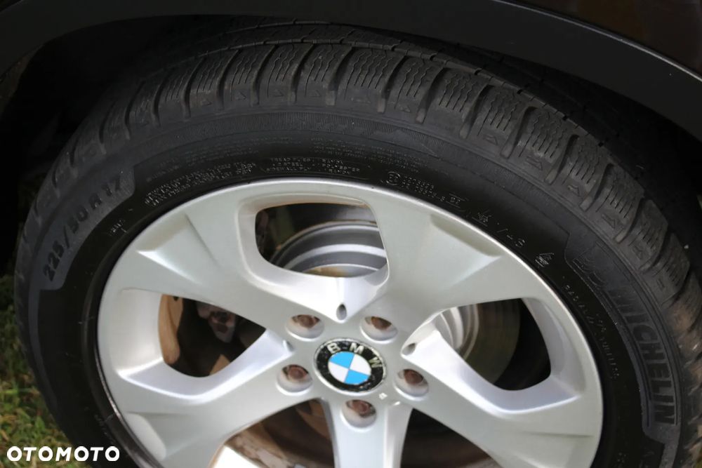 BMW X1 sDrive18i Sport Line - 30