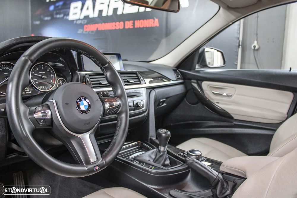 BMW 320 d Line Luxury - 21