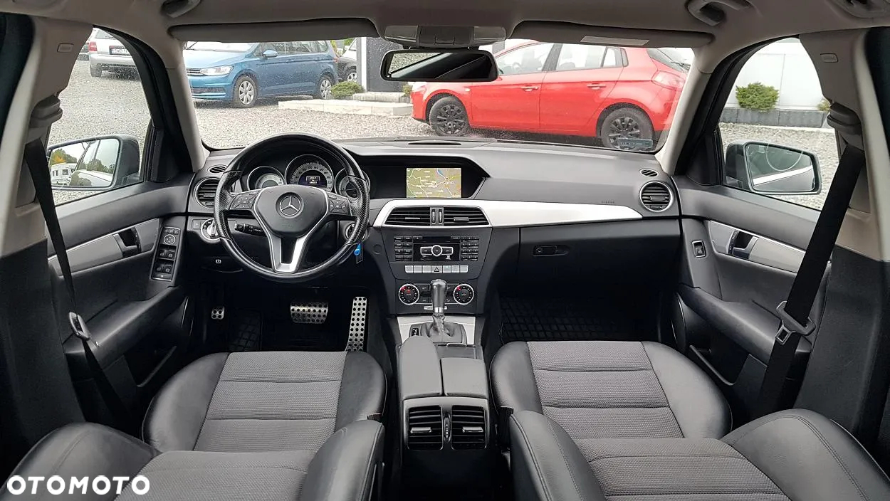 Mercedes-Benz Klasa C 220 T CDI DPF Automatik BlueEFFICIENCY Avantgarde - 14