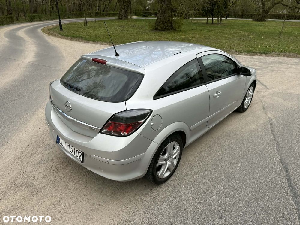 Opel Astra 1.6 Cosmo - 17