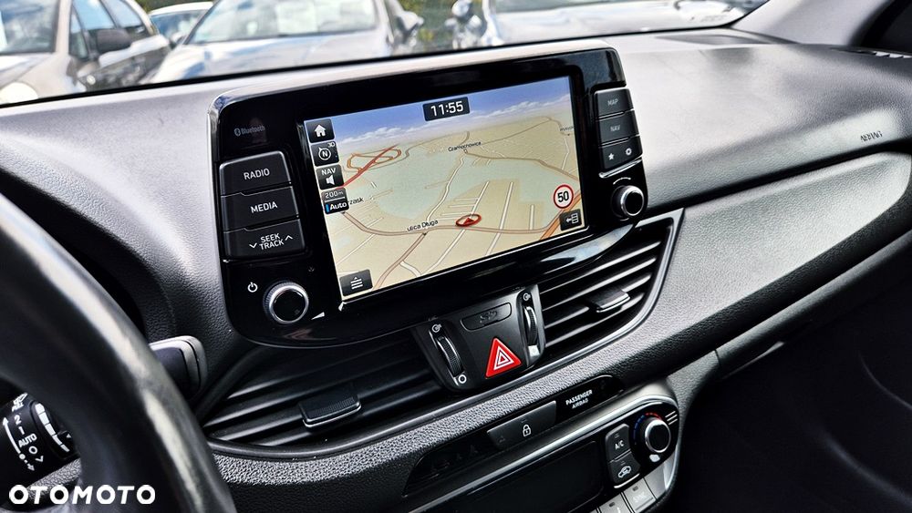 Hyundai i30 1.4 T-GDI Premiere Luxury - 28