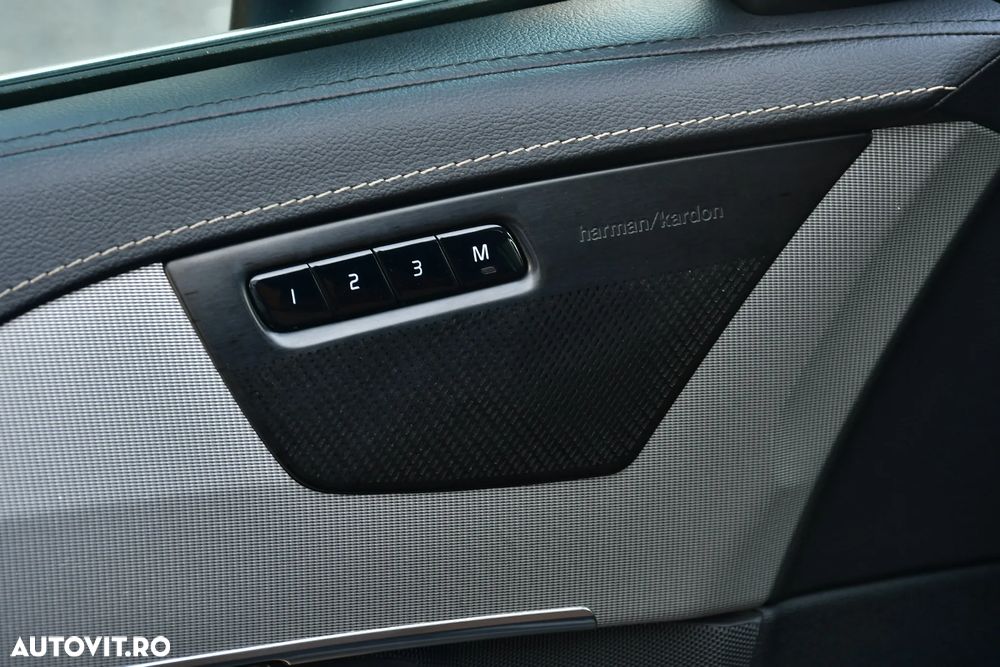 Volvo XC 90 D5 AWD Geartronic Inscription - 22