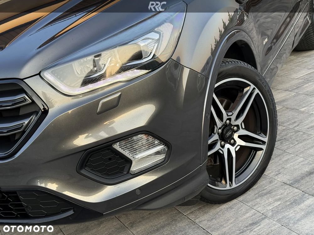 Ford Kuga 2.0 TDCi 4x4 ST-Line - 19