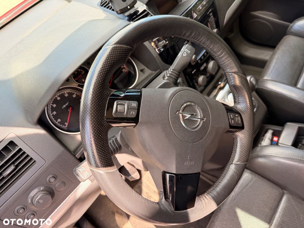 Opel Zafira - 37