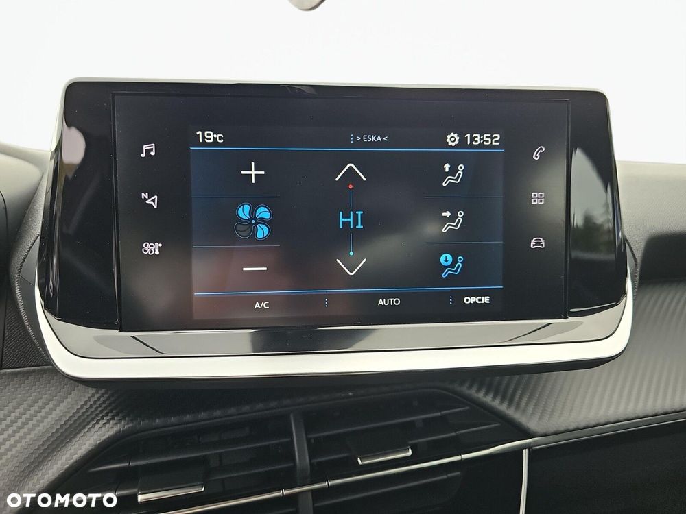 Peugeot 2008 - 26