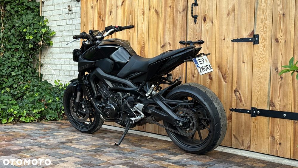 Yamaha MT - 2