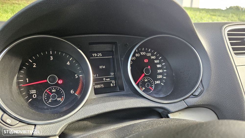VW Golf 1.6 TDi Confortline - 13