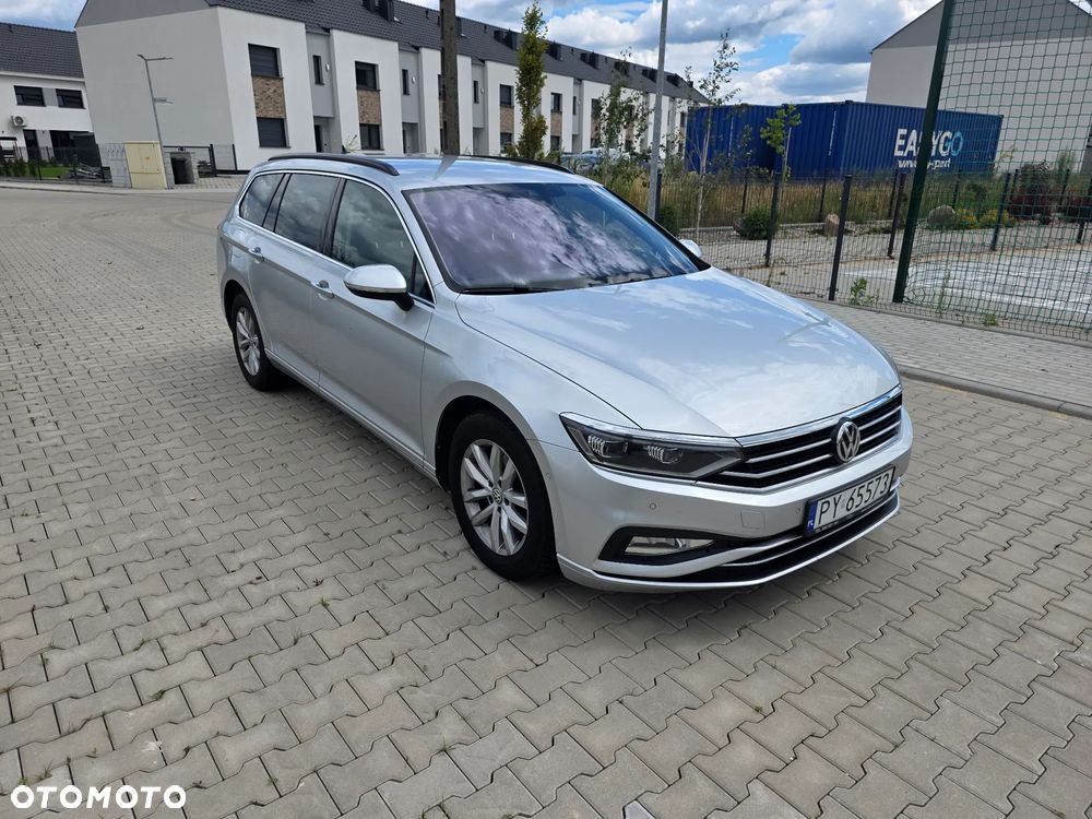Volkswagen Passat 2.0 TDI (BlueMotion Technology) DSG Comfortline - 1
