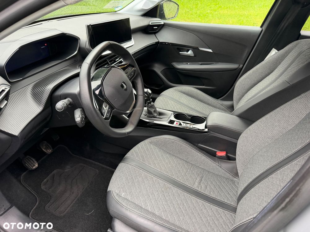 Peugeot 208 PureTech 100 Allure Pack - 14