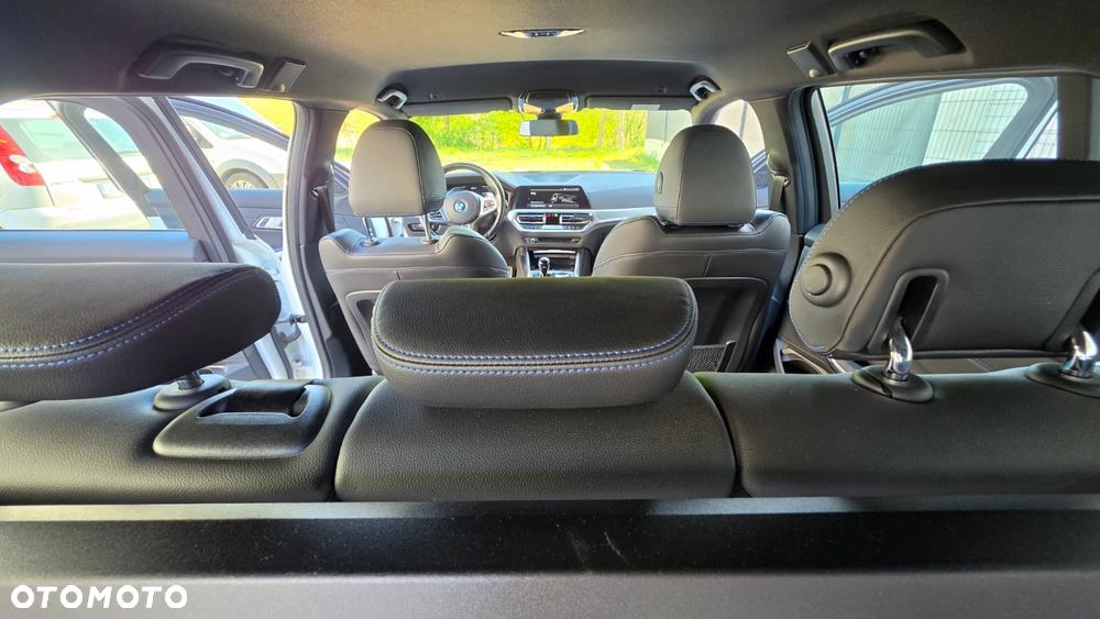 BMW Seria 3 320e M Sport sport - 21