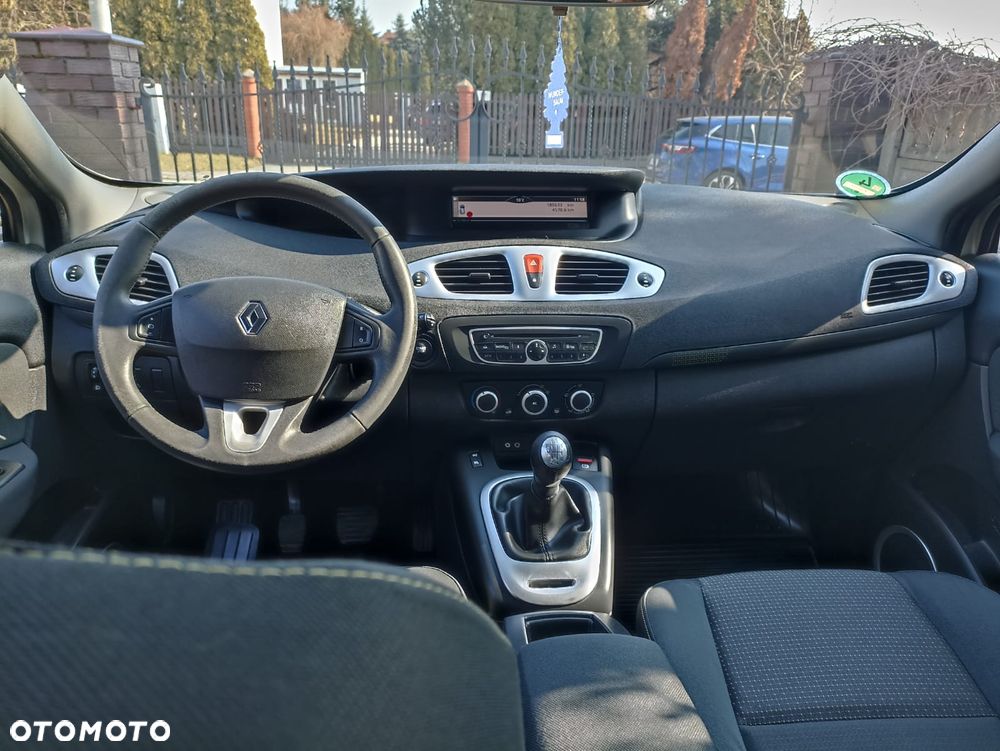 Renault Scenic - 20