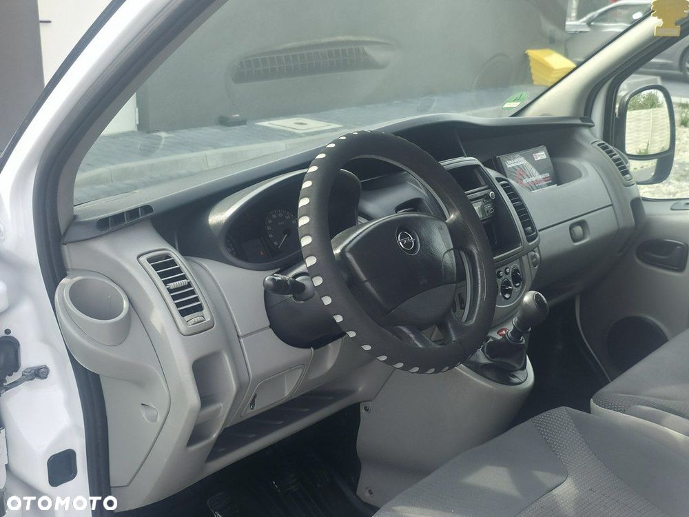 Opel Vivaro - 7