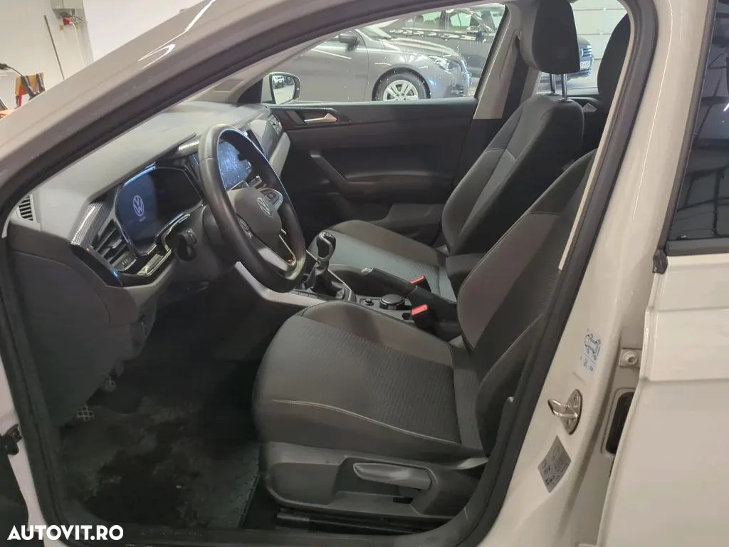 Volkswagen Polo - 4