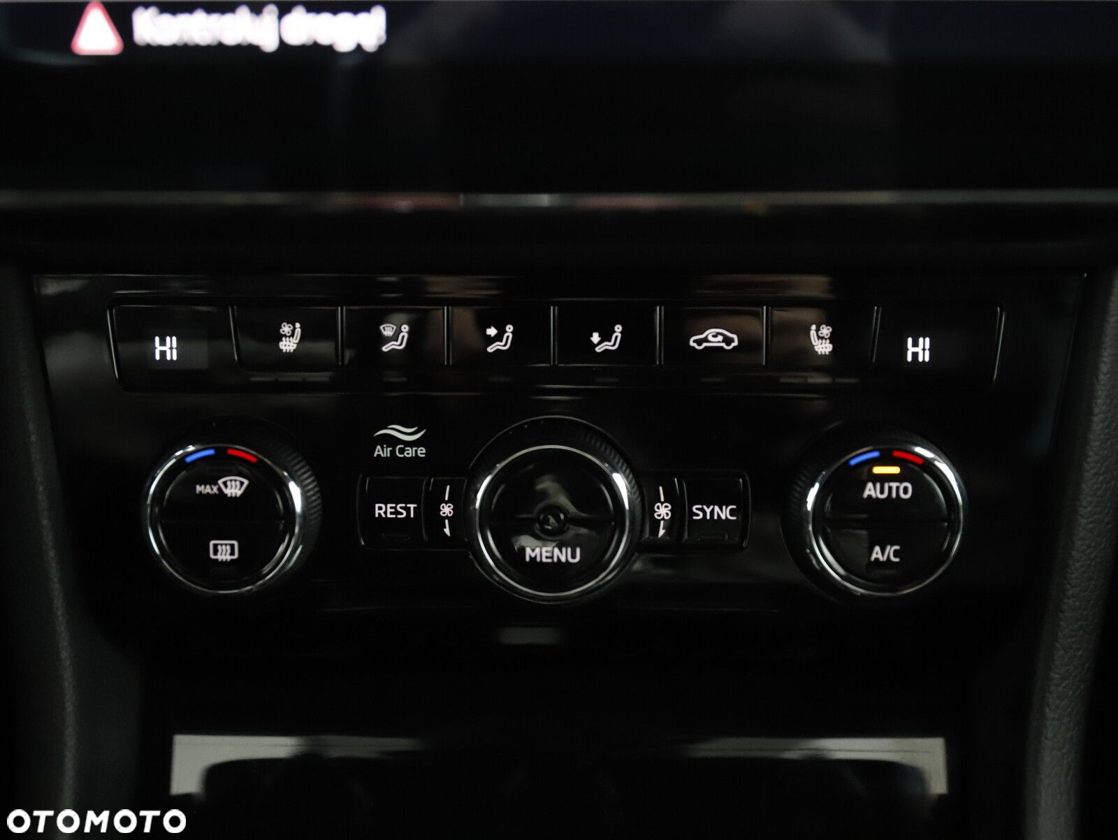 Skoda Superb 2.0 TDI SCR L&K DSG - 18
