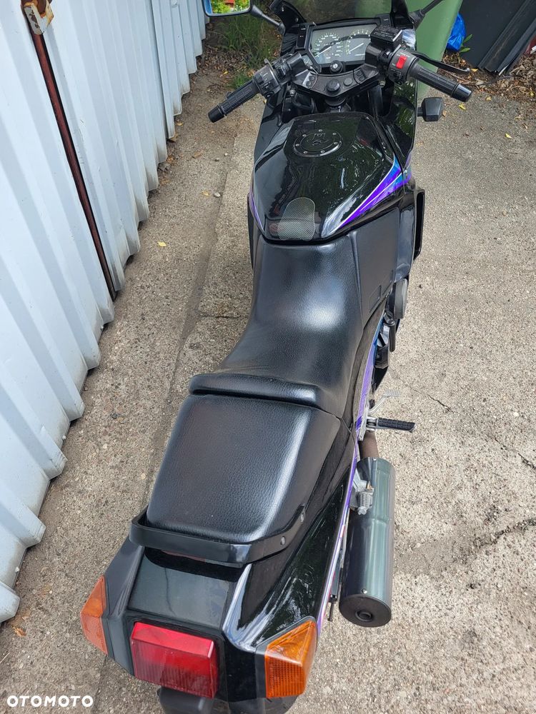 Kawasaki ZR - 15