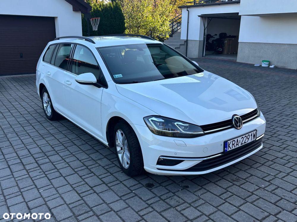 Volkswagen Golf - 12