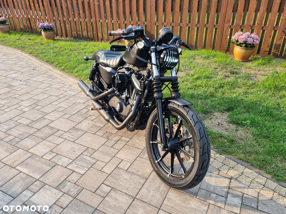 Harley-Davidson Sportster Iron 883 - 7
