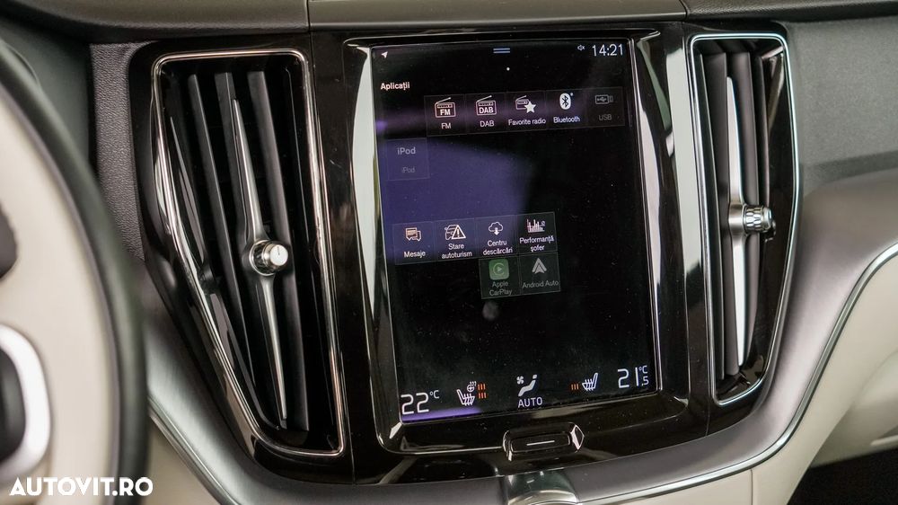 Volvo XC 60 T6 AWD Recharge Geartronic Inscription - 13