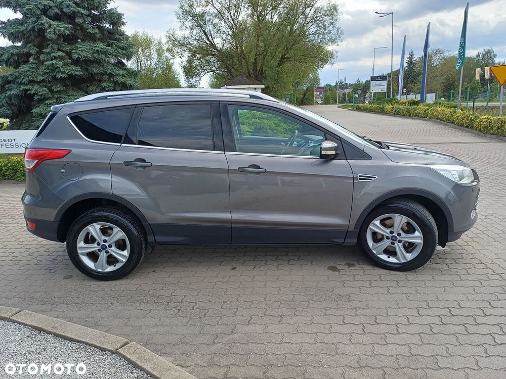 Ford Kuga 2.0 TDCi FWD Titanium - 8