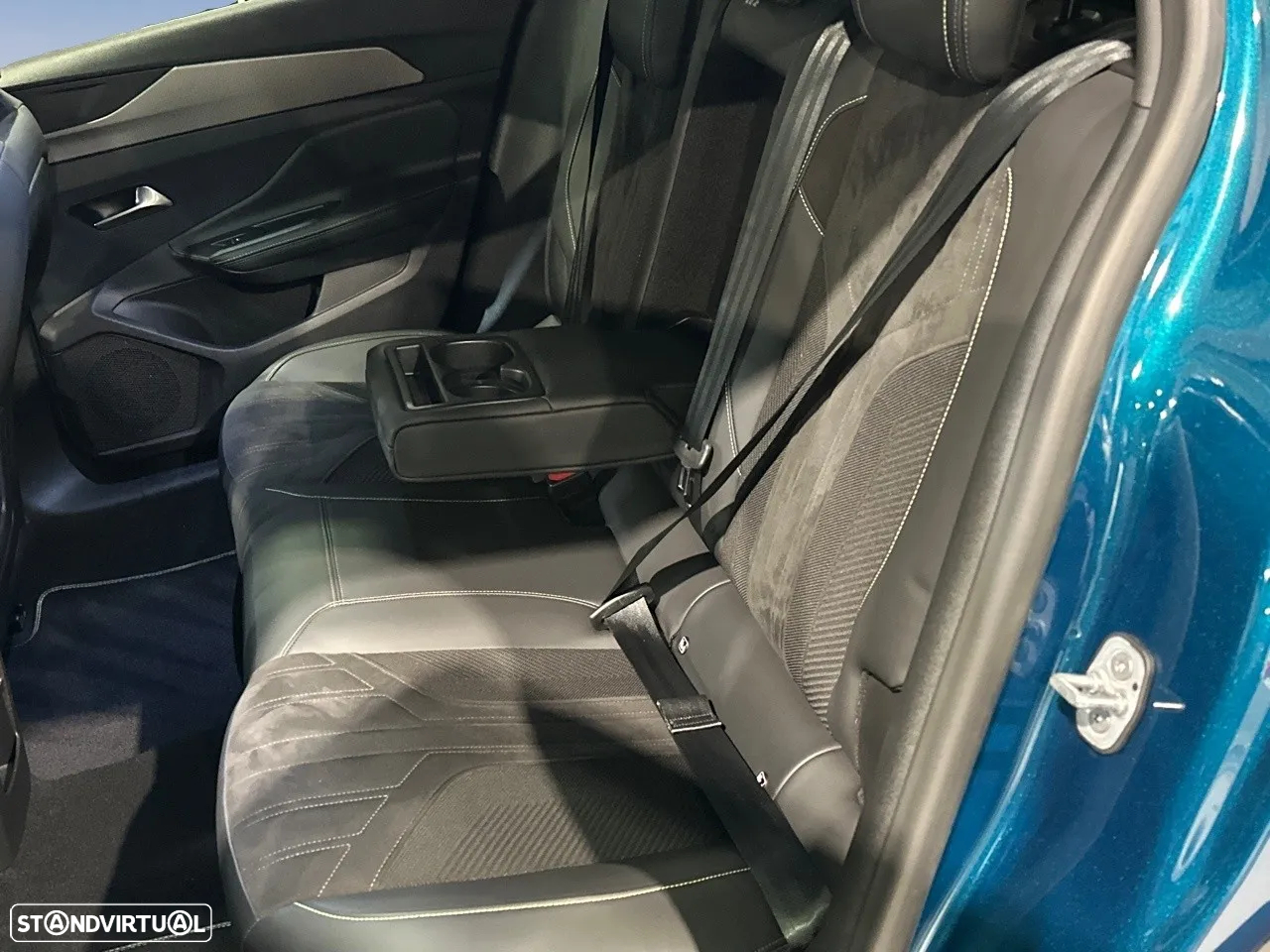 Peugeot 408 1.6 Hybrid GT e-EAT8 - 10