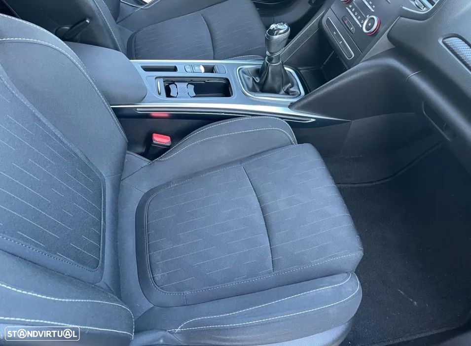 Renault Mégane Sport Tourer 1.5 dCi Limited - 2