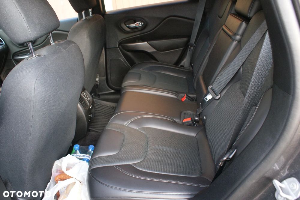 Jeep Cherokee 3.2 V6 Pentastar Active Drive I Automatik Limited - 8