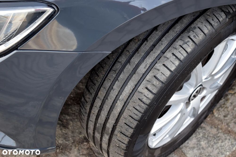 Volkswagen Passat 2.0 TDI (BlueMotion Technology) Comfortline - 20