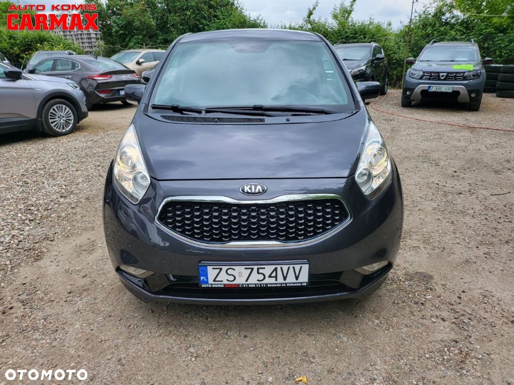 Kia Venga - 10