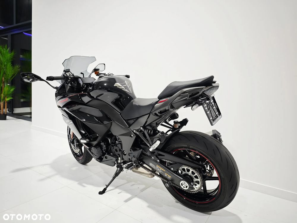 Kawasaki Ninja 1000 SX - 17