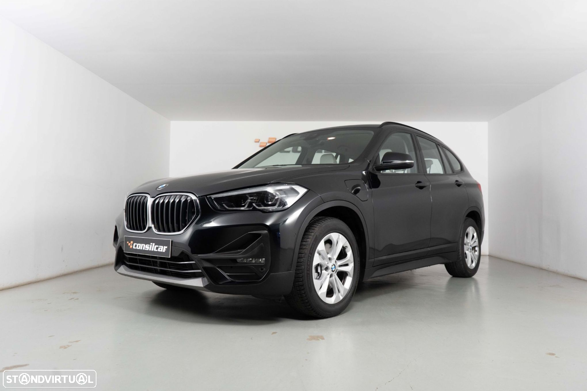 BMW X1 25 e xDrive Corporate Edition - 7