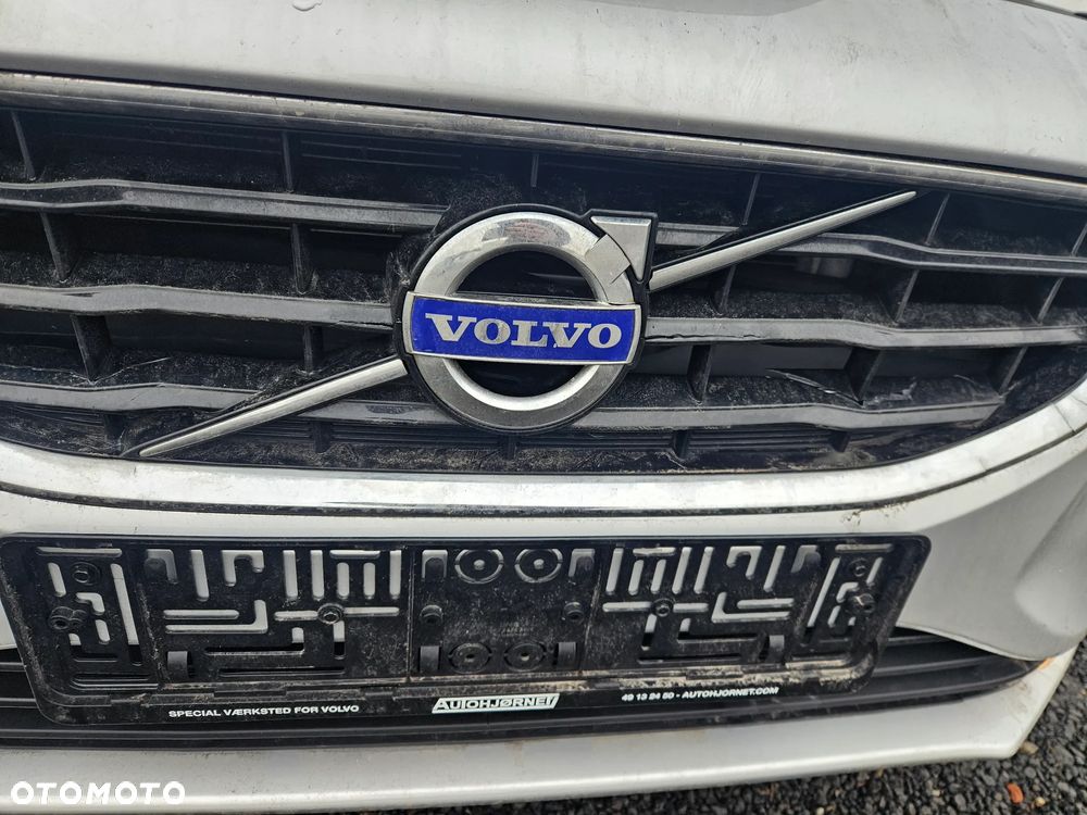 Volvo V40 T3 - 11