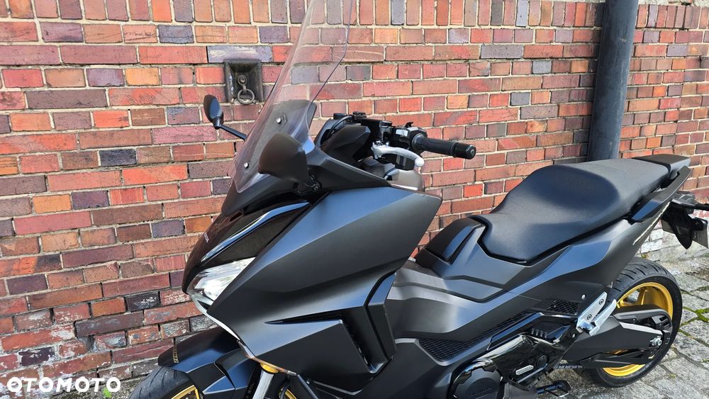 Honda NSS - 3