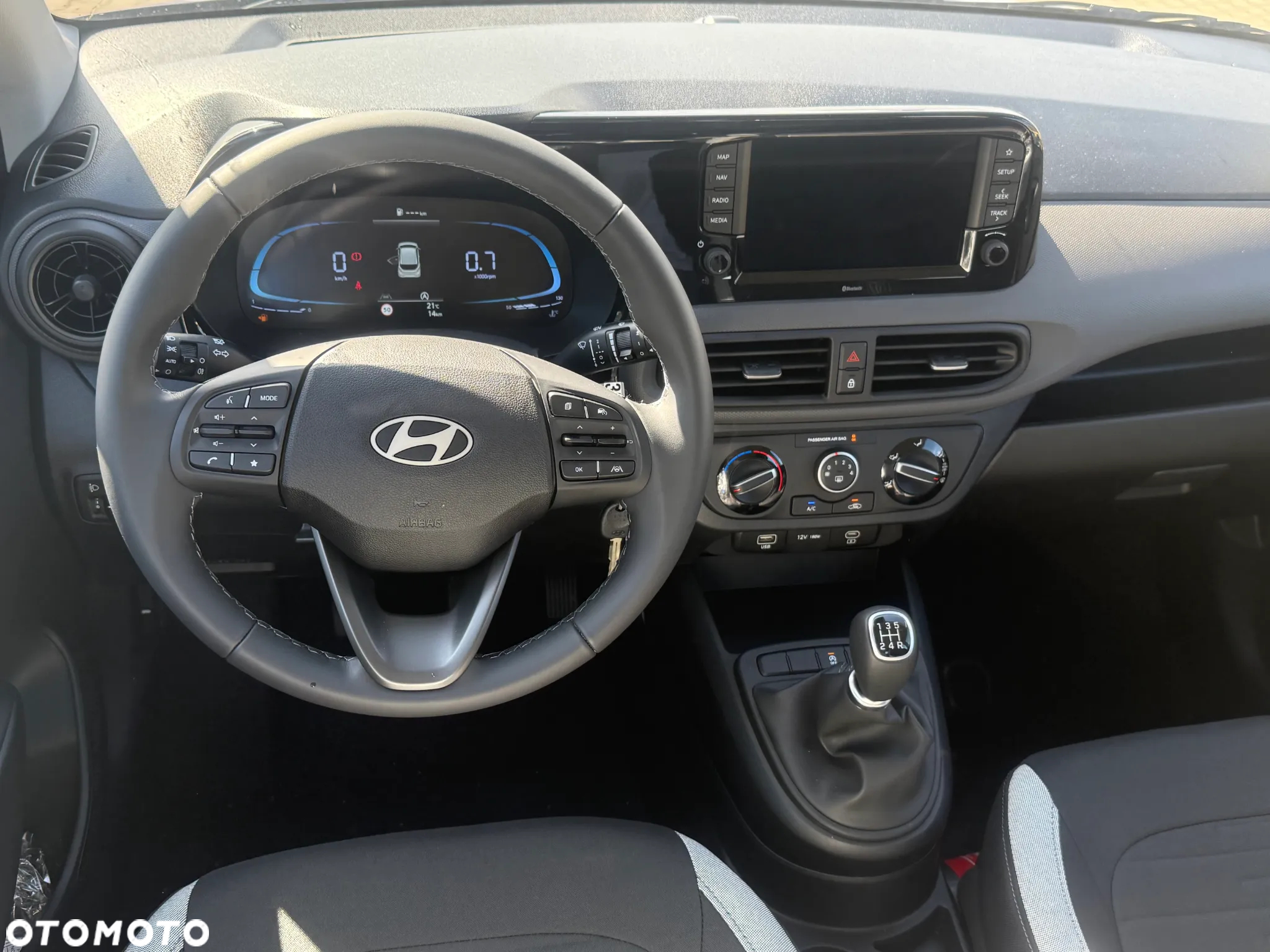 Hyundai i10 1.0 Pure - 10