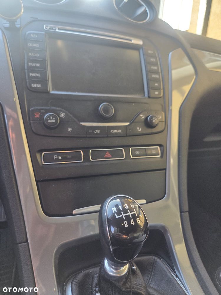 Ford Mondeo 2.0 TDCi ECOnetic Ambiente - 10