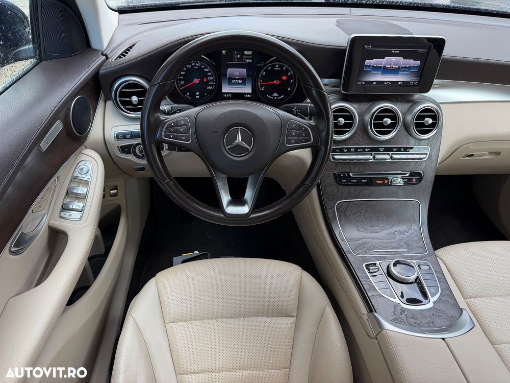 Mercedes-Benz GLC Coupe 350 e 4Matic 7G-TRONIC AMG Line - 5